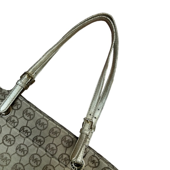 Michael Kors Bag - Picture 2 of 7